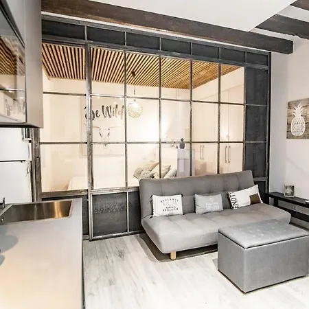 Cozy And Modern Apartment For 4 In Madrid Exterior photo